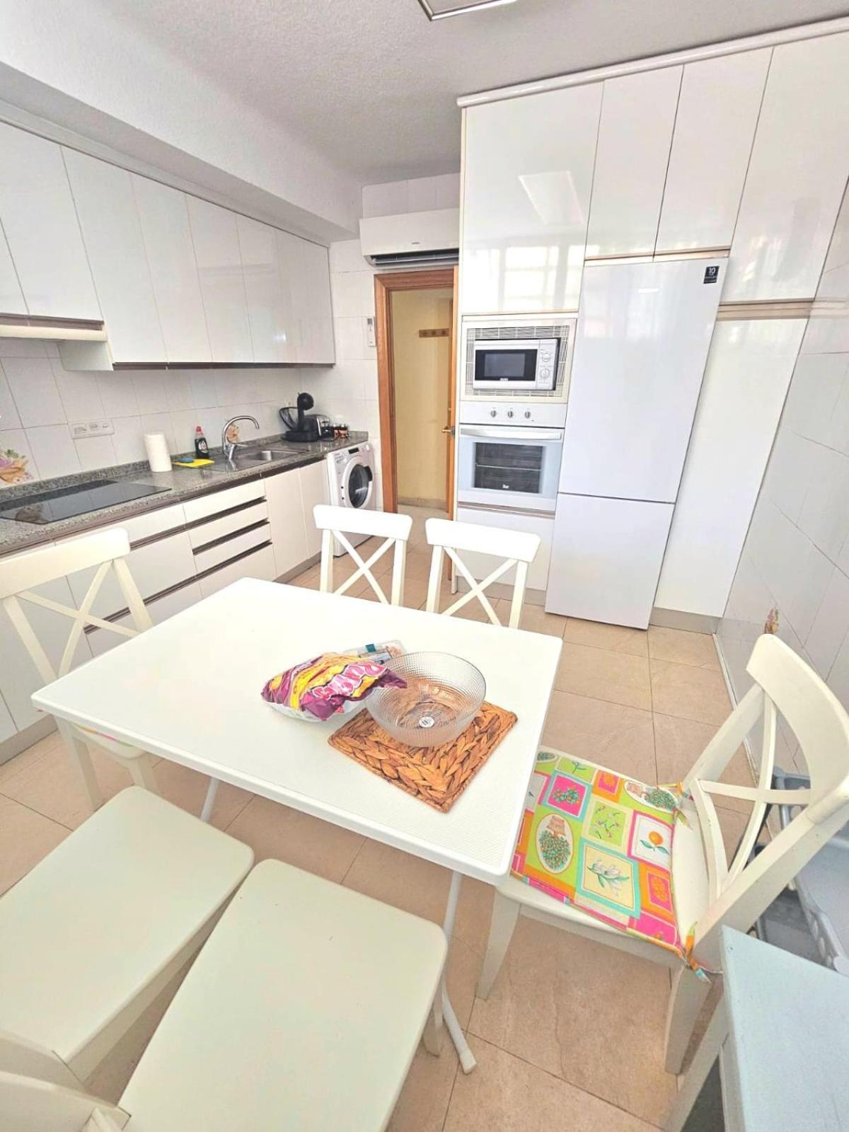 Super Terrace Levante Front Line Apartment Los Ranchos Self Check-In, Free Parking Бенидорм Екстериор снимка